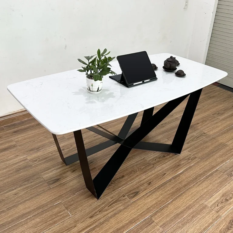 Tekkashop Bàn Ăn Chữ Nhật Sang Trọng Chân Sắt Hình Sao Mặt Đá Vân Mây