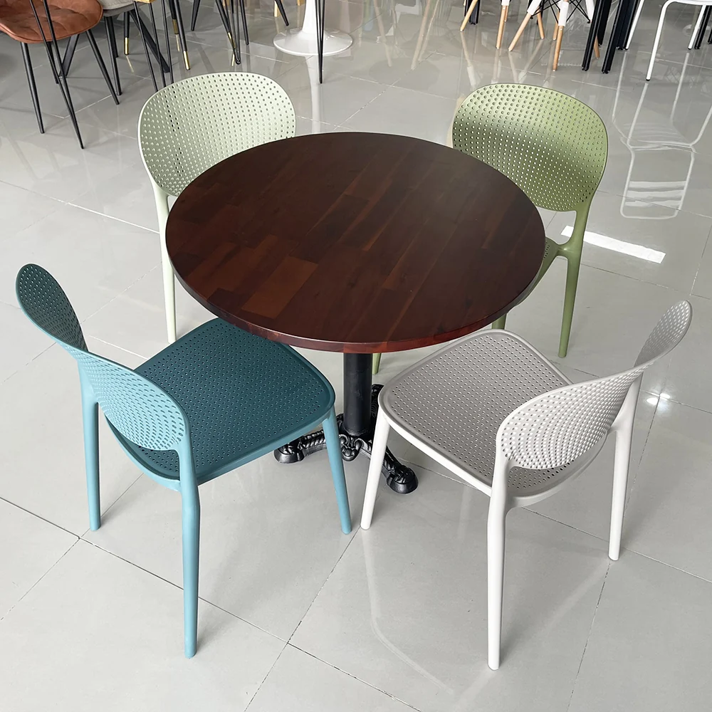 Tekkashop Bộ Bàn Tròn 800mm Và 4 Ghế Nhựa Nhiều Màu Mặt Gỗ Tràm Chân Gang