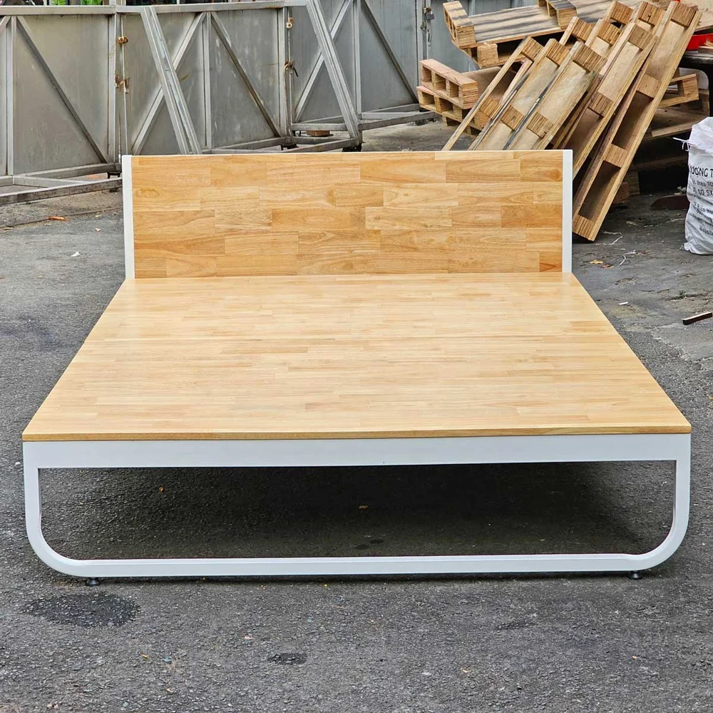 Tekkashop Giường Ngủ Khung Sắt Lắp Ráp Chân Uốn Cong 1200x2000mm Mặt Gỗ Cao Su