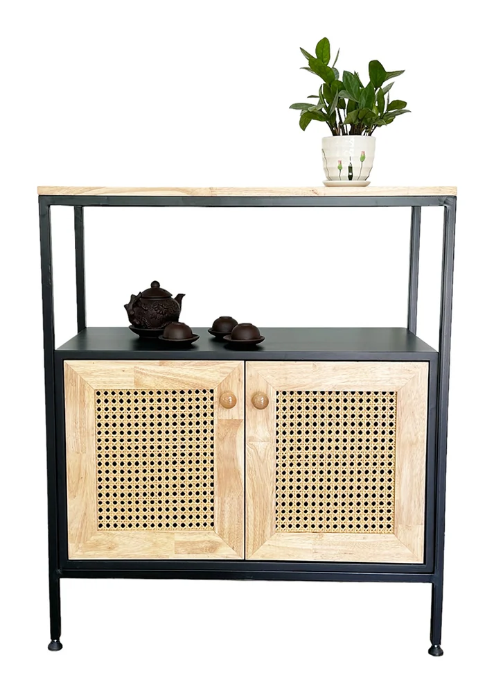 Tekkashop Tủ Trang Trí 2 Cửa Lưới Mây Kệ Trên Khung Sắt Gỗ Cao Su