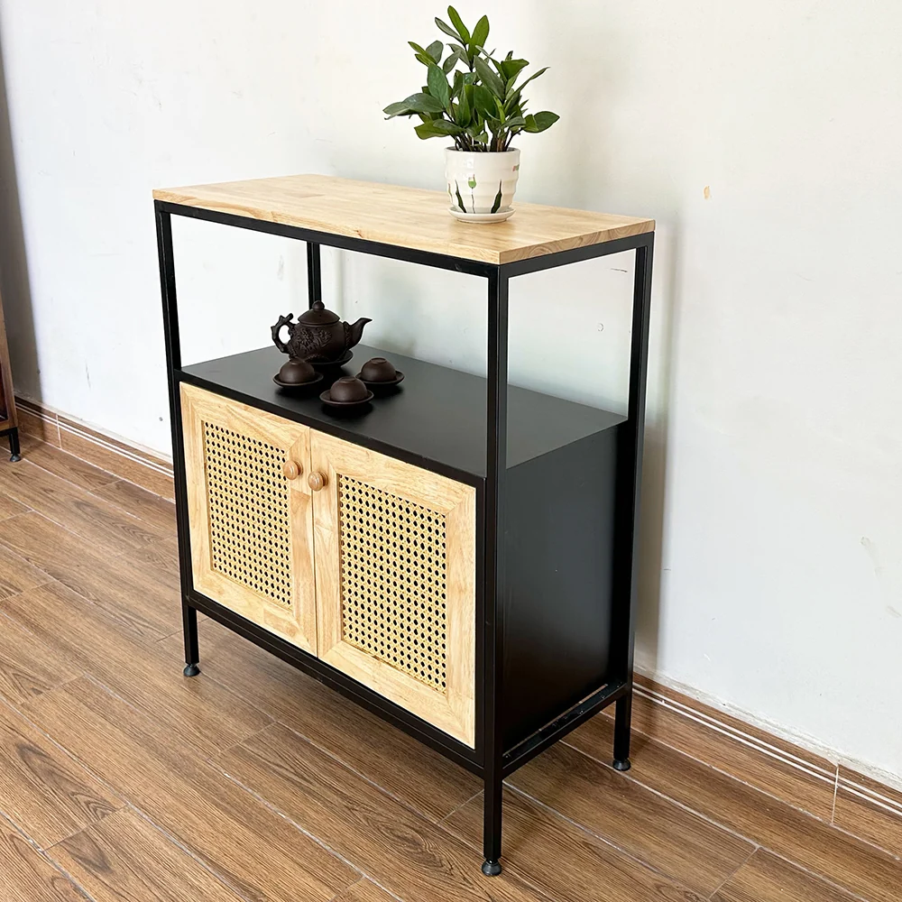 Tekkashop Tủ Trang Trí 2 Cửa Lưới Mây Kệ Trên Khung Sắt Gỗ Cao Su